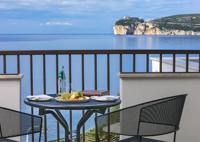 El Faro Hotel & Spa