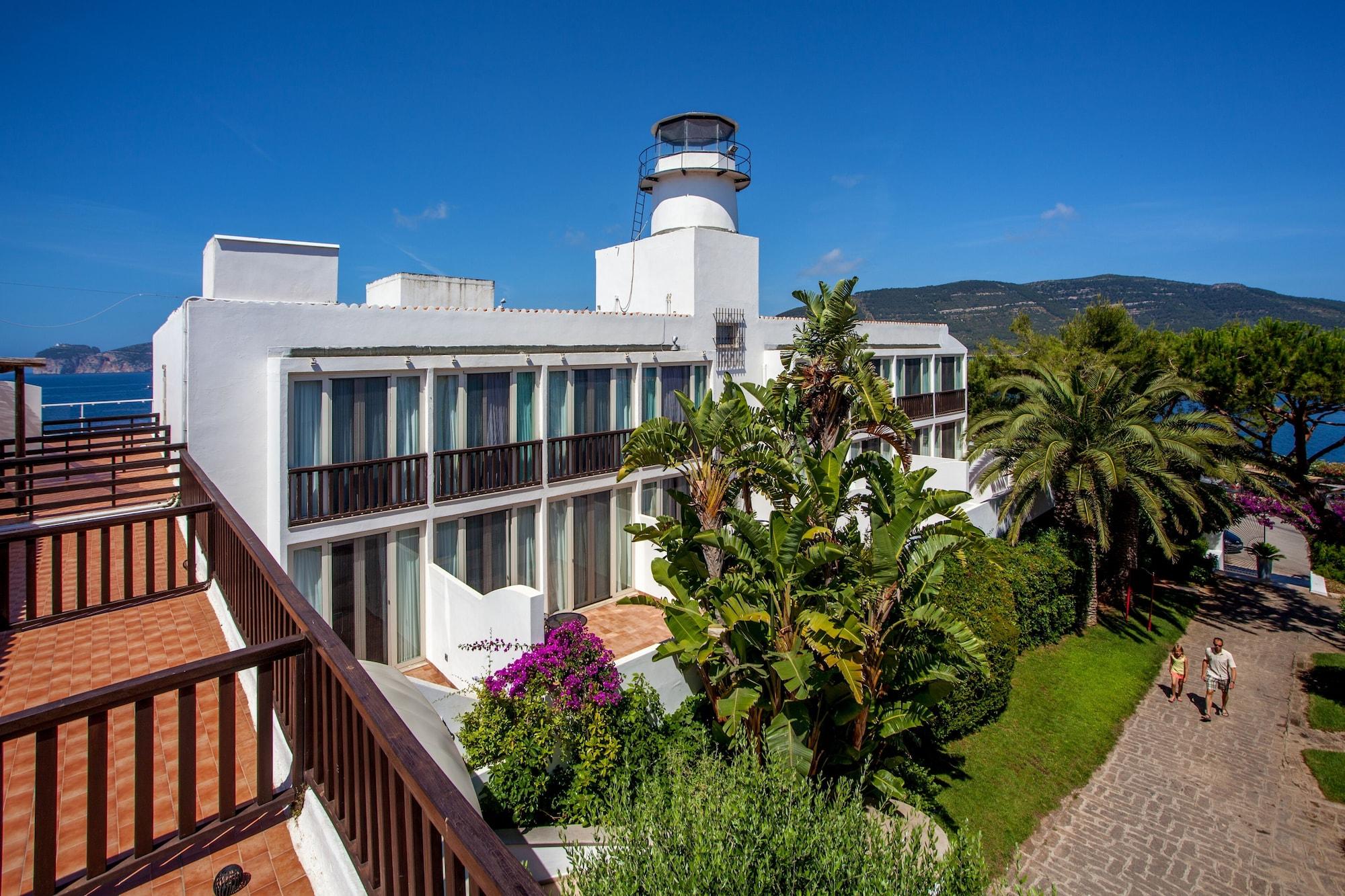 El Faro & Hotel 4*